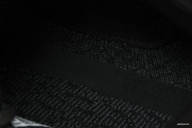 Adidas Black Boost Yeezy (2022 Pirate 2023) BB5350 350 0901